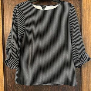 Ann Taylor Professional Work Top Black and White Stripes 3/4 Sleeve - Sz S